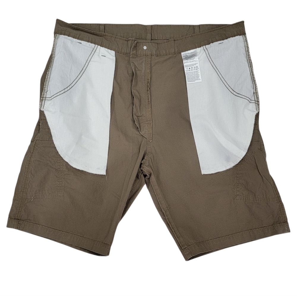 Signature by Levi Strauss Cargo Shorts Khaki Brown Neutral Pockets Men’s Size 40 - Picture 9 of 17